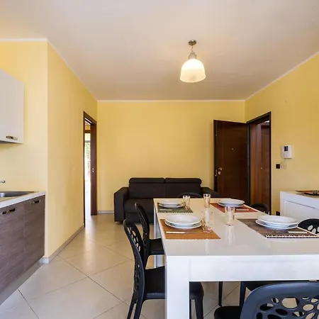 Apartamento In *